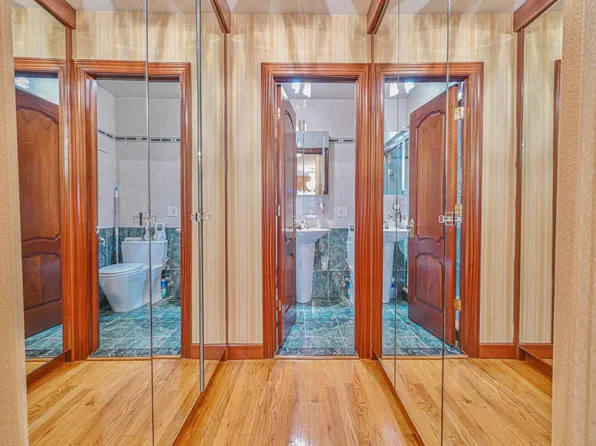 1827 78th Street image 12 of 20