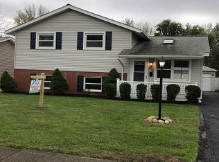 4158 Holl Ave, Sheffield Lake, OH 44054