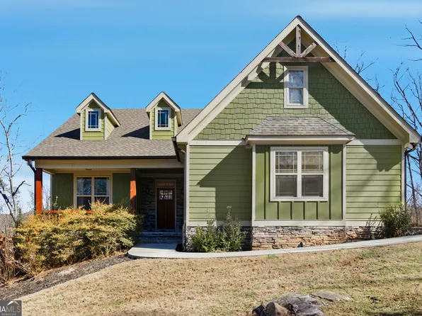 704 Brown Deer Dr, Talking Rock, GA 30175