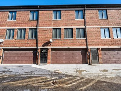 3860 W 51st St APT 2, Chicago, IL, 60632