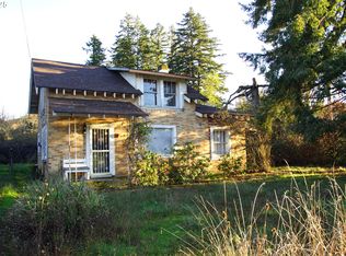 155 Driver Valley Rd, Oakland, OR 97462