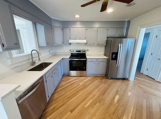 257 Lawrence St, New Bedford, MA 02745