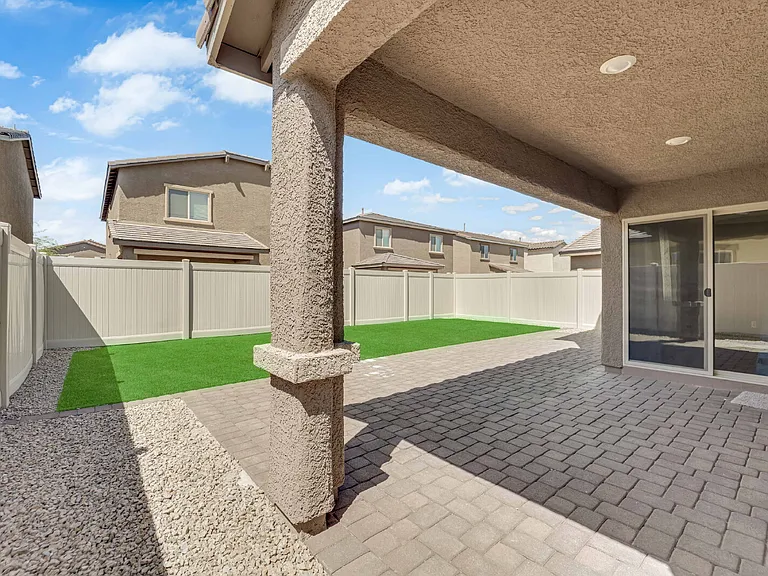 1624 Oro Grande Dr — Photo 33