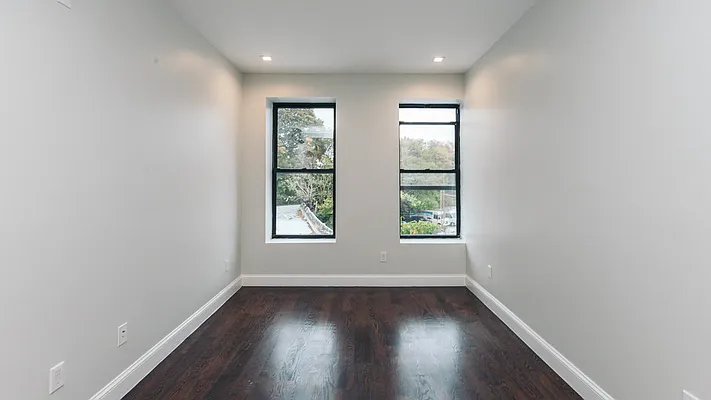 Rented by Nooklyn NYC LLC | media 22