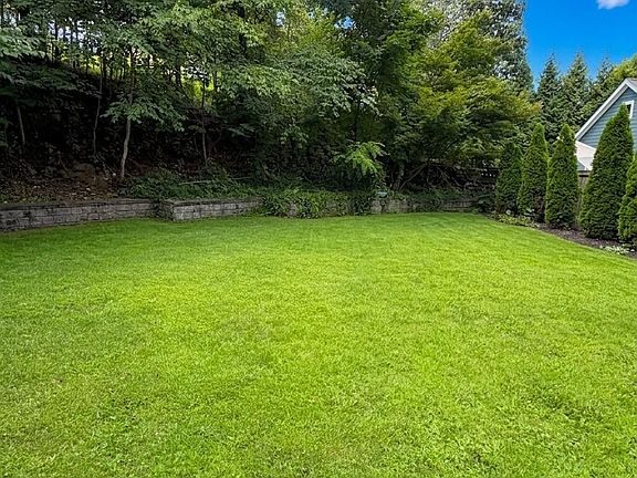 2nd image of 162 Florence Avenue