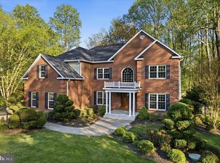 3285 Channel Ct, Huntingtown, MD 20639
