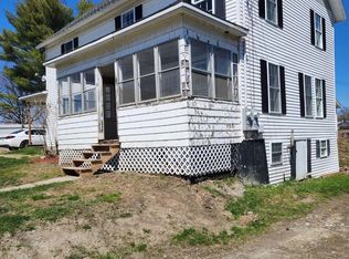 209 E Main St, North Troy, VT 05859