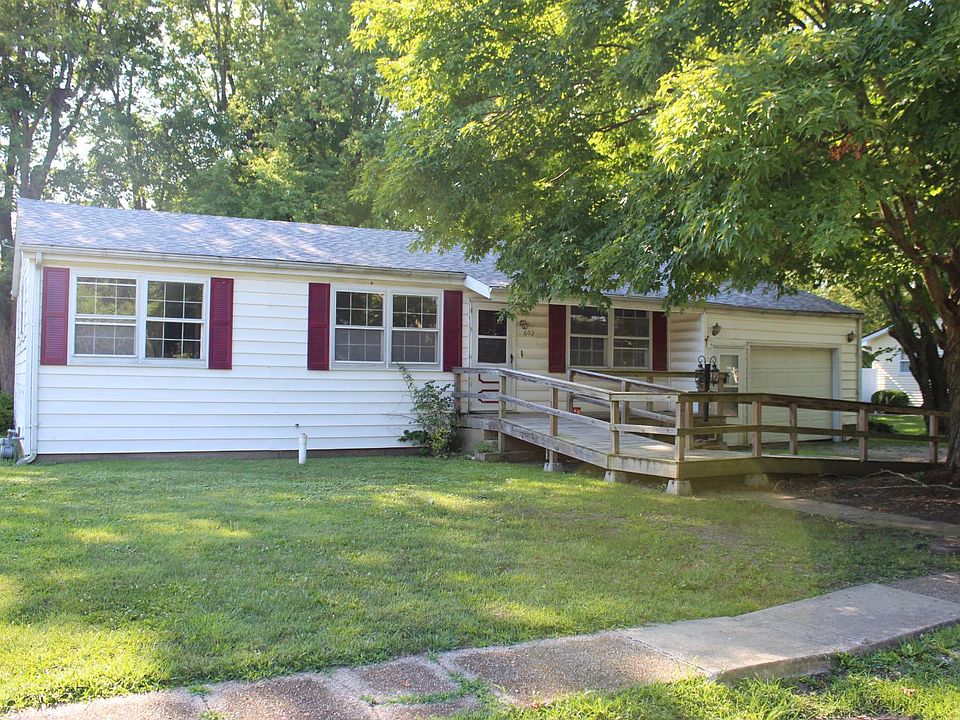 1st image of 602 Harrington St