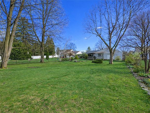 5th image of 1449 Spencerport Rd