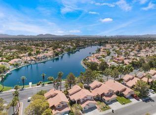 8429 Honeywood Cir, Las Vegas, NV 89128