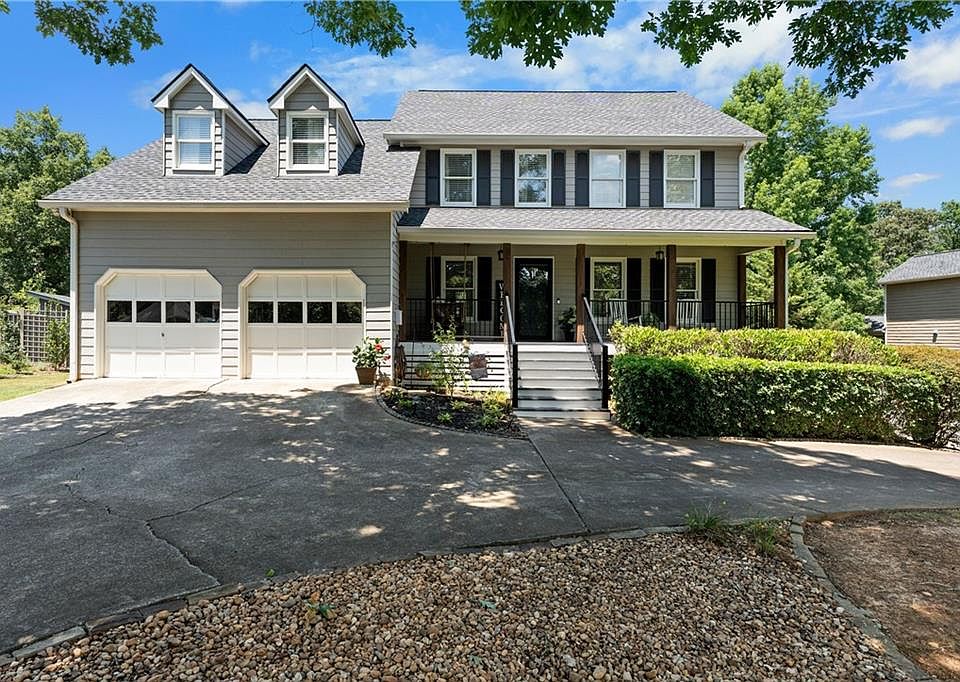1st image of 9 Topridge Dr