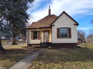 1811 10th St, Harlan, IA 51537