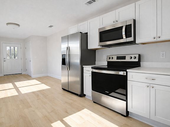 2nd image of 5654 Falcon Way