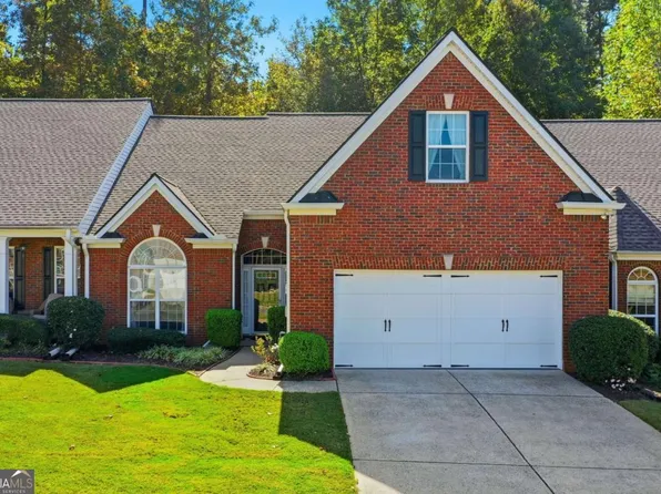 310 Lauren Ln, Woodstock, GA 30188