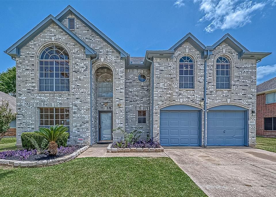 1st image of 8919 Emerald Heights Ln