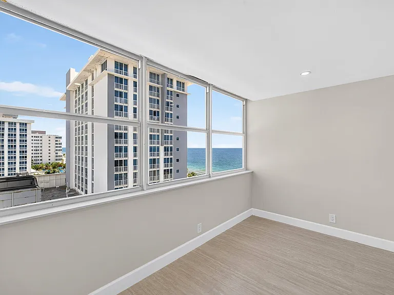 209 N Fort Lauderdale Beach Blvd #8A — Photo 42