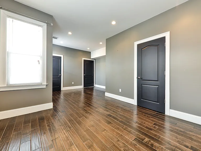9 Bellflower St #3 — Photo 19
