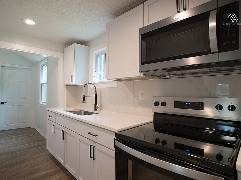 5032 S Benton Ave — Photo 10