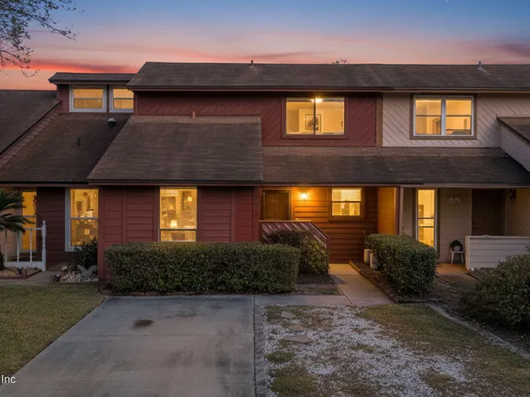 2019 OAK WATER Drive, Jacksonville, FL 32225