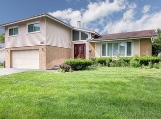 1249 Jeffery Dr, Homewood, IL 60430