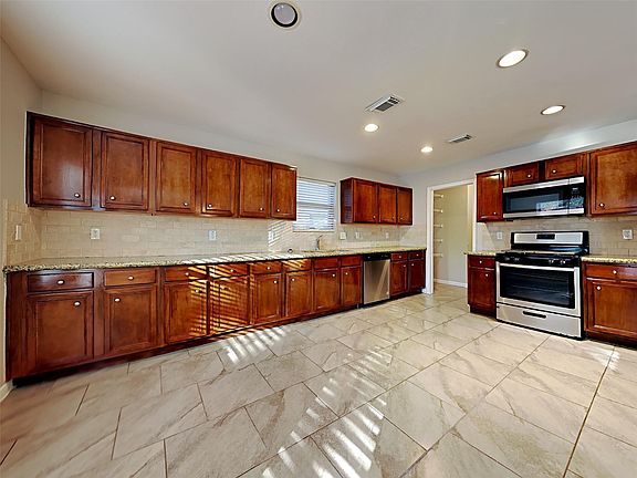 4th image of 20734 Tealbrook Dr