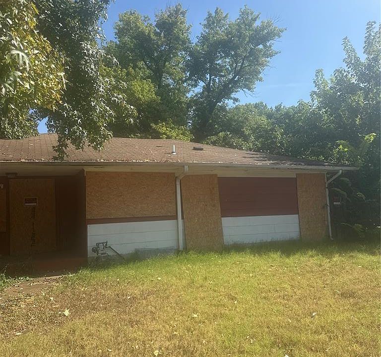 2nd image of 5030 Mimika Ave