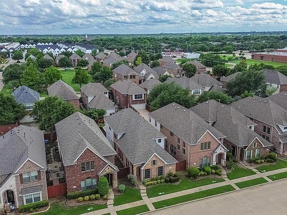 3rd image of 2128 Broadstone Dr