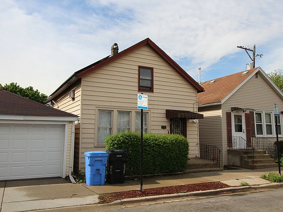 3rd image of 1643 W 32nd Pl