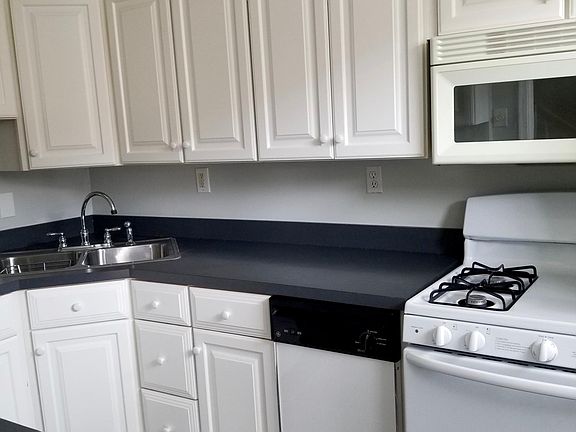 2nd image of 501 N Hamilton St APT E