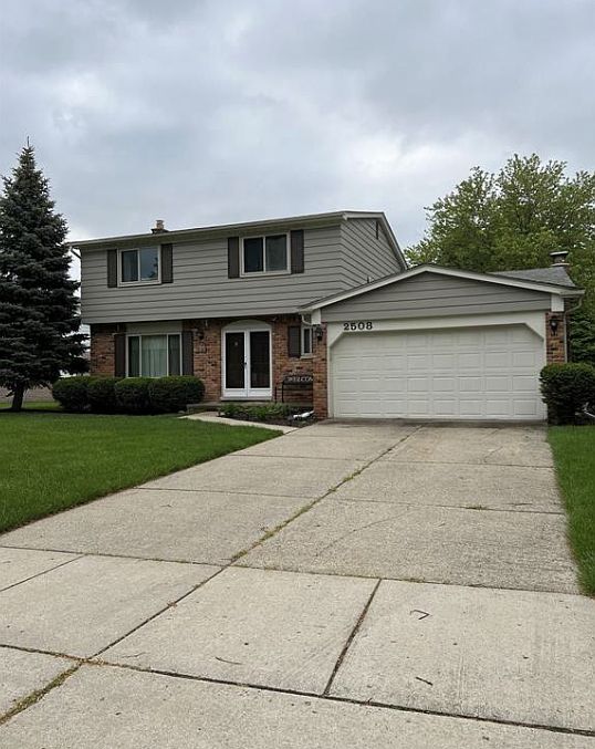 1st image of 2508 Coral Dr