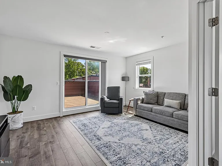 3328 Woodland Phlox St — Photo 34