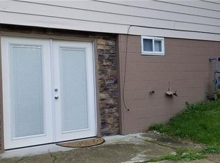 146 E Newell Ave #1/2, Saint Clairsville, OH 43950