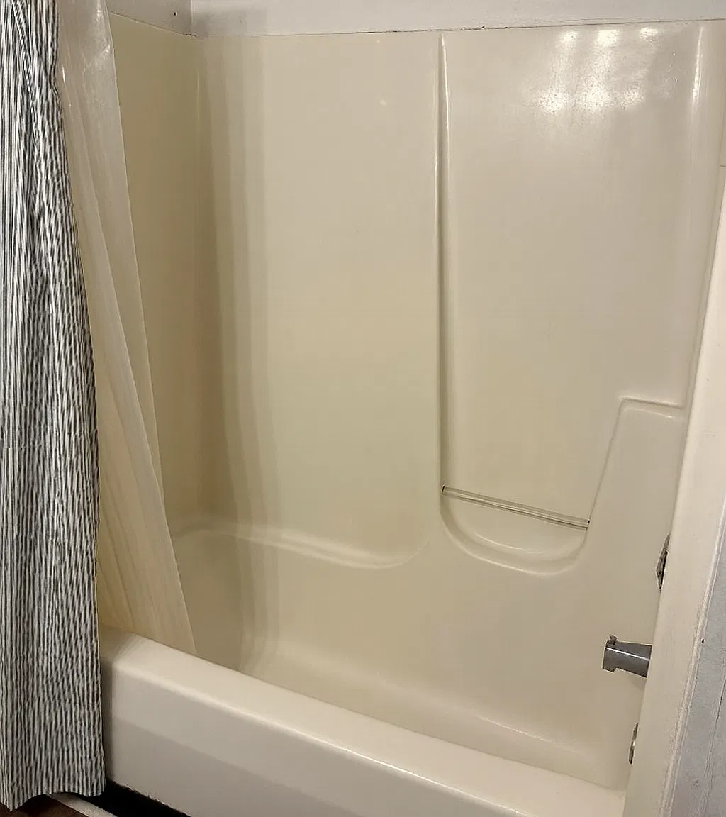 3 bed, 650 sqft, $1,375 — Photo 4