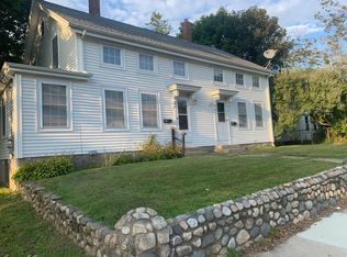 15 Pierce St, Westerly, RI 02891