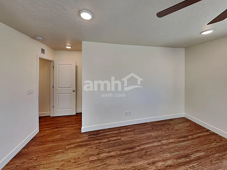 6578 Old Forest Dr — Photo 8