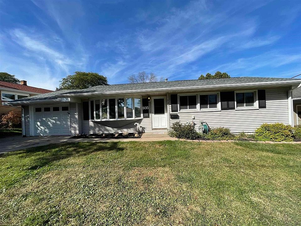 935 Kane St, Dubuque, IA 52001 Zillow