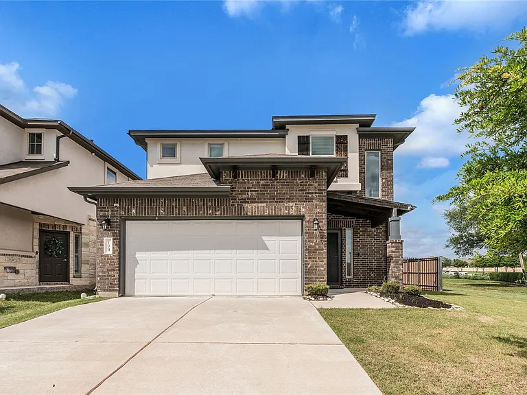 104 Turkey Creek Ln — Photo 4