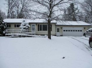 1210 Crestview Dr, Alpena, MI 49707