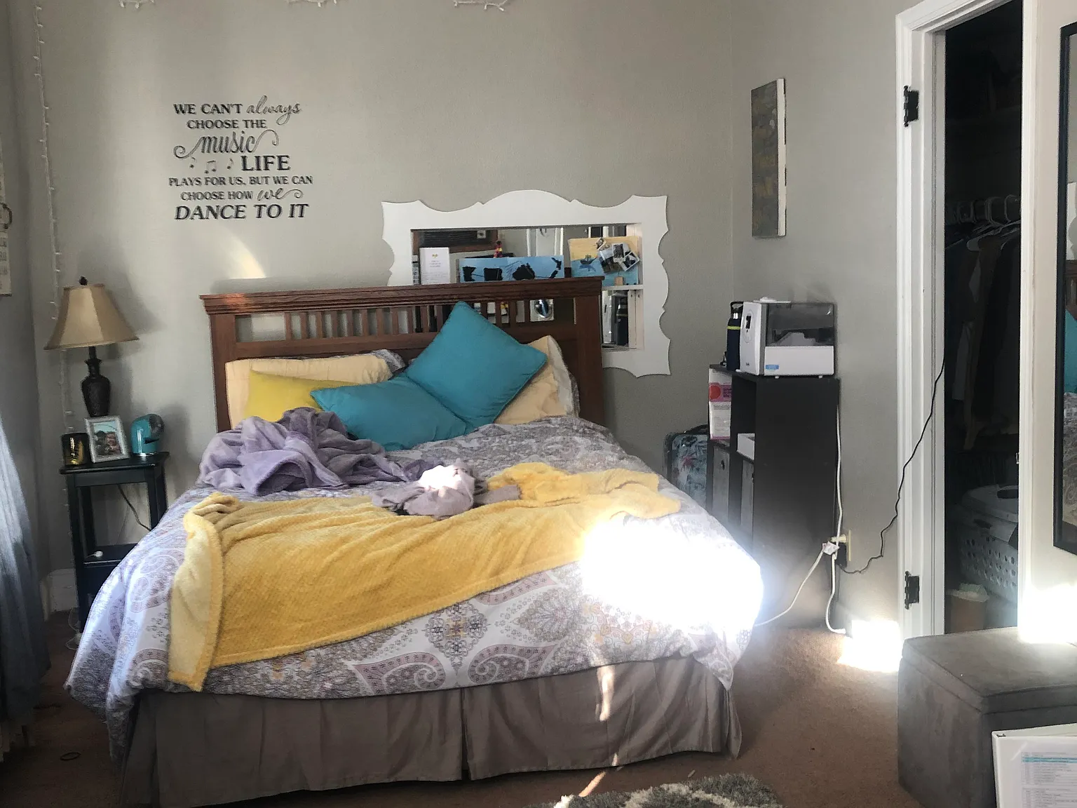 1912 Roblyn Ave — Photo 4