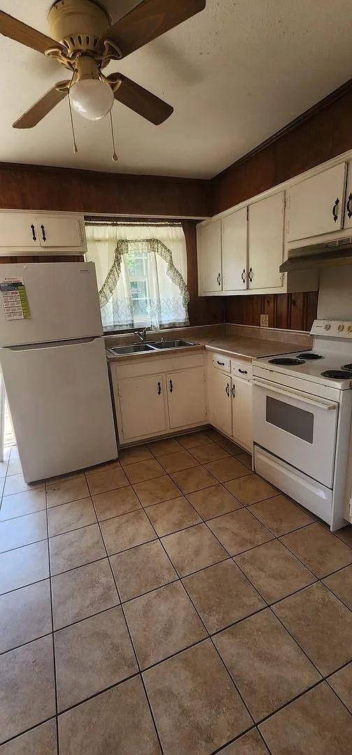 Valley Forge Estates — Photo 3