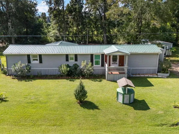 492 Land Dr, Wewahitchka, FL 32465