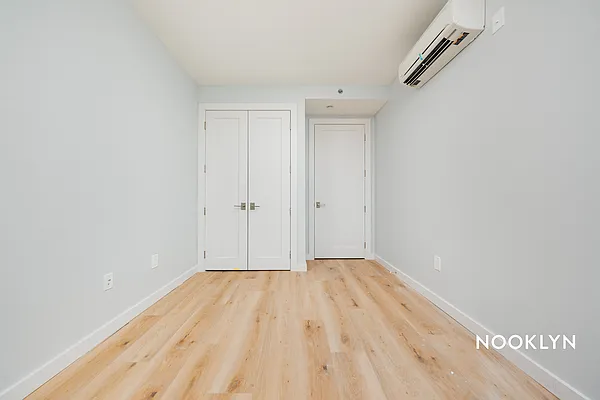 Rented by Nooklyn NYC LLC | media 185