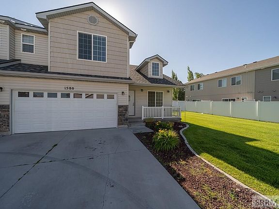 2nd image of 1580 Bullpen Way