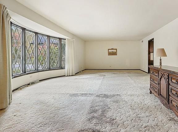 3rd image of 26337 S Greenwood Ave