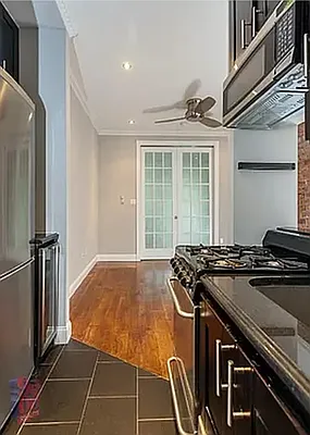 Rented by REAL New York | media 25