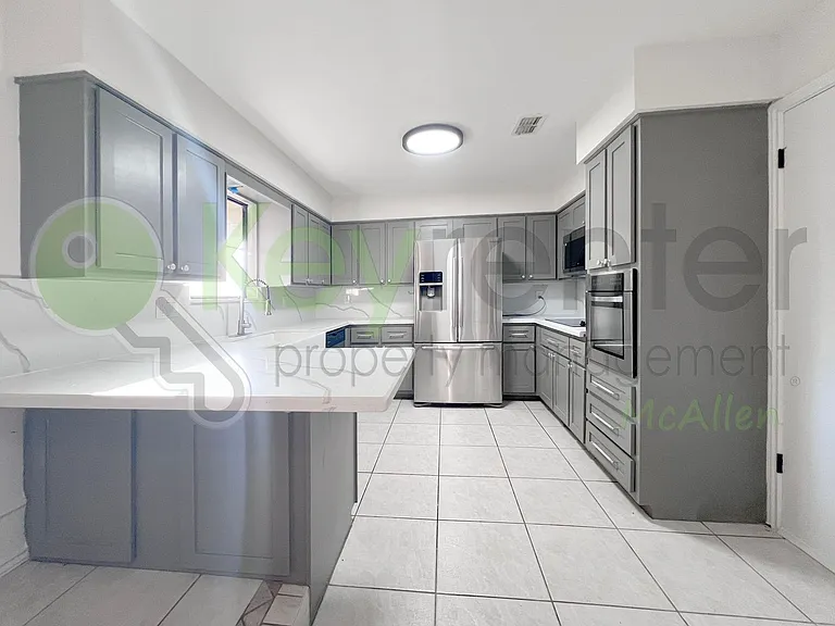 2812 Carnation Ave — Photo 9