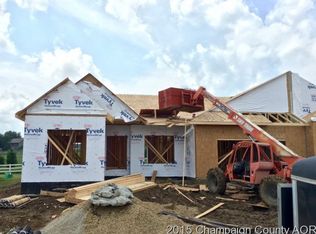 1727 Whisper Meadow Ln, Mahomet, IL 61853