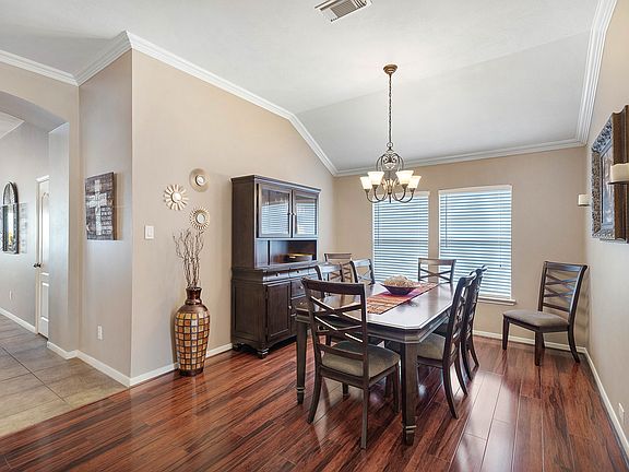 Spacious dining room