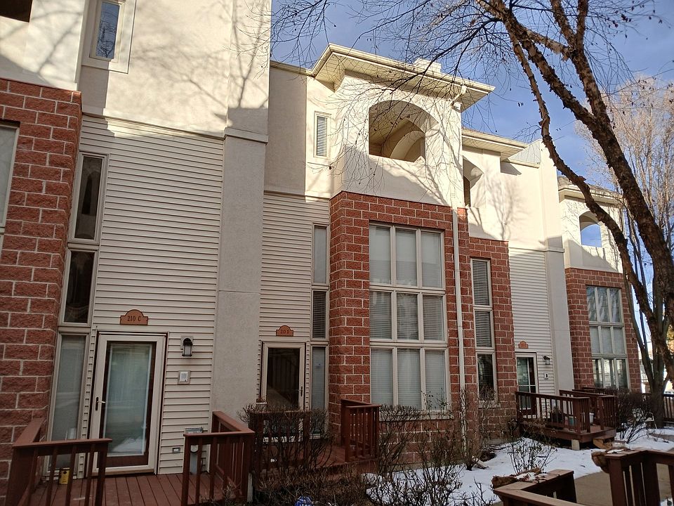 1st image of 210 N Des Plaines Ave #D