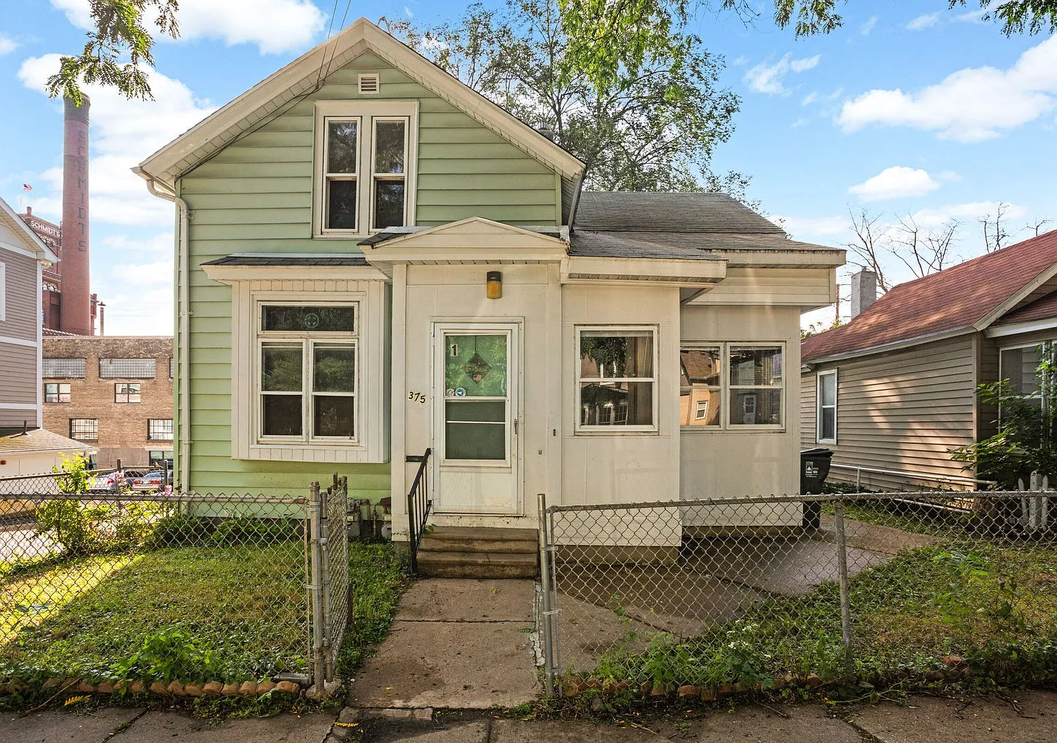 375 Erie Street — Photo 1